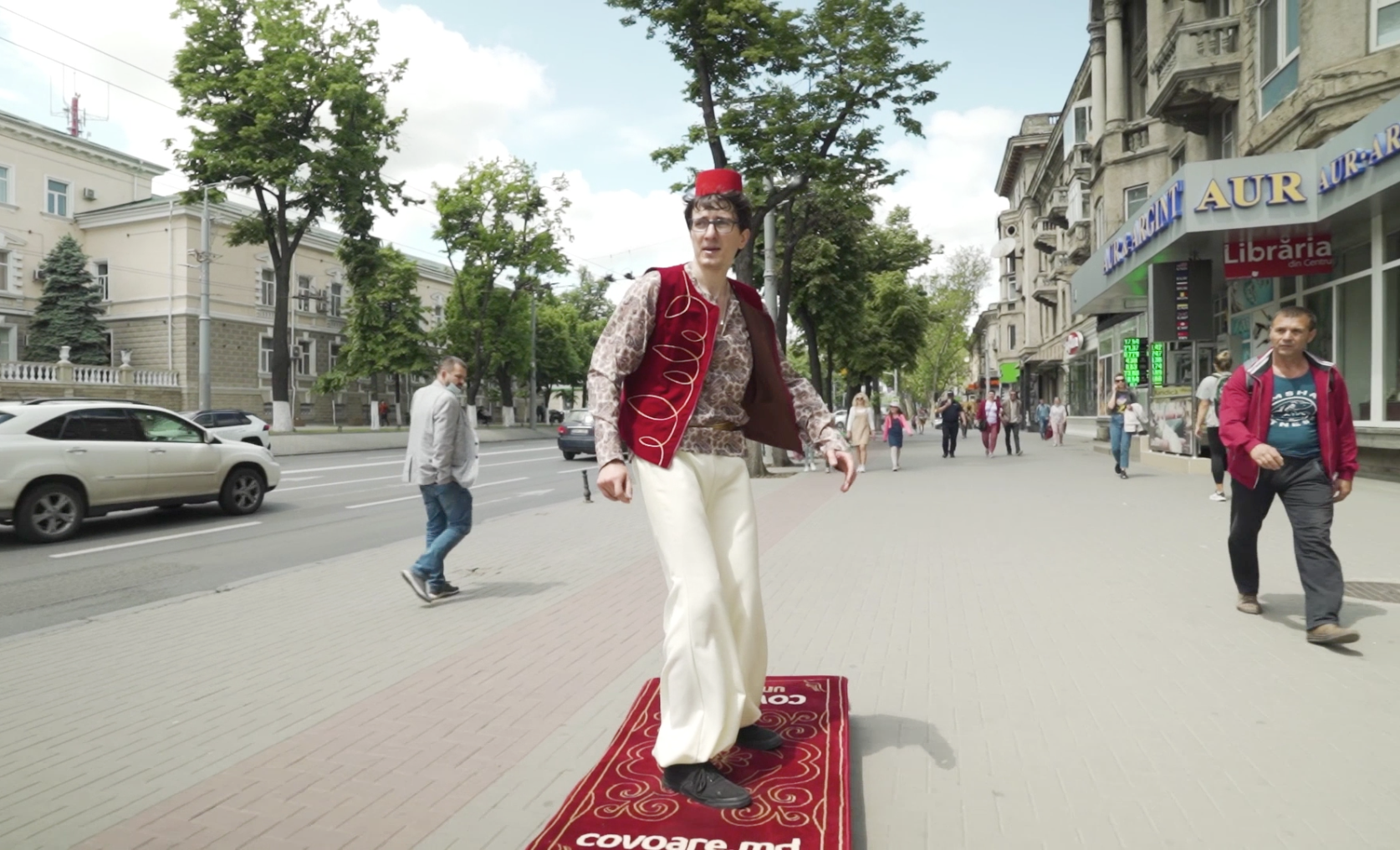 ALADDIN și Covorul lui zburător!